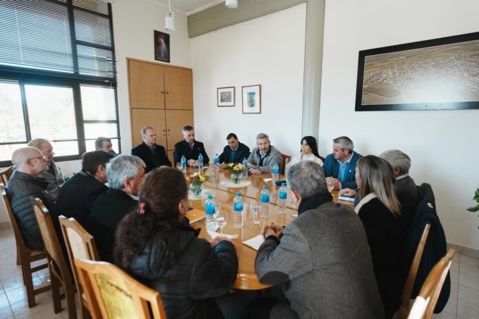 frigerio con intendentes vecinalistas1