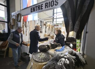 El Gobernador visitó la Exposición Rural de Palermo que reúne a 44 empresas entrerrianas