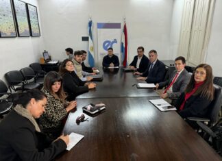Avanzan las negociaciones para resolver el conflicto en Personas Jurídicas