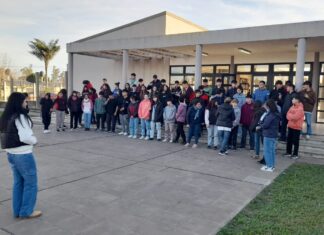 Taller de lengua de señas: Destacan la experiencia positiva en una secundaria