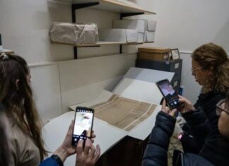 PATRIMONIO. El Archivo General y Uader protegen documentos