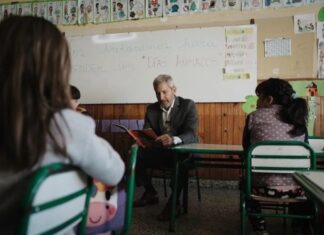 PARO DOCENTE. Frigerio: “Los 190 días de clases son innegociables”