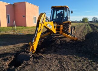 Extienden la red cloacal y construyen cordones cunetas