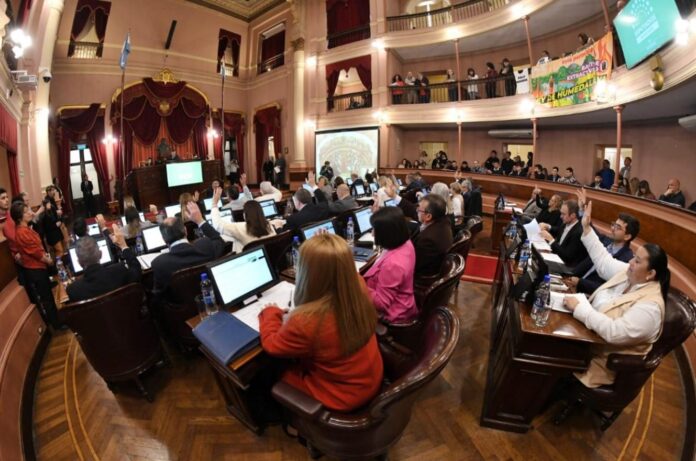 diputados - media adhesión al rigi1