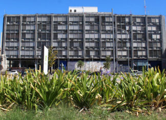 El Gobierno fue a la Justicia para garantizar el dictado de clases en la provincia