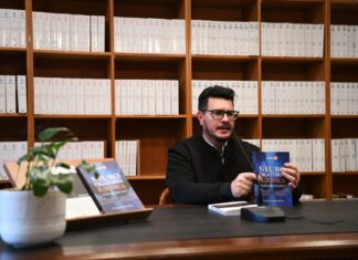 Se presentó el libro ‘Neuro oratoria jurídica. Herramientas persuasivas para la comunicación profesional y argumentación del juicio oral’