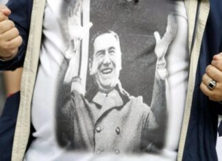 LA CONTRA. Perón o muerte