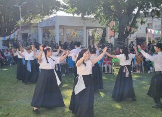 El Hospitalito se llenó de color, música y danzas