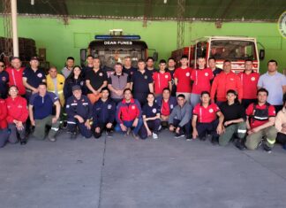 Los brigadistas uruguayenses tuvieron un cálido recibimiento tras completar su misión en Córdoba