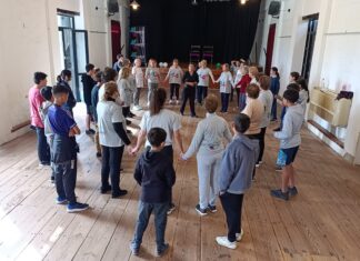 Caseros: Adultos mayores y estudiantes compartieron actividades físicas y recreativas