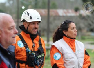 Recibió su certificado el primer bombero evaluador del Registro Nacional de Equipos Cinotécnicos de Búsqueda de Personas