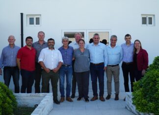 Oscar Francou en el encuentro con los intendentes vecinalistas