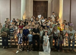 Presentación: El Día de Todos los Santos desde la mirada de los niños de Catequesis