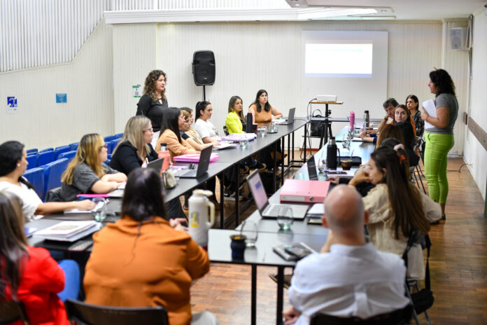 educación - capacitación para tutores de jóvenes y adultos1