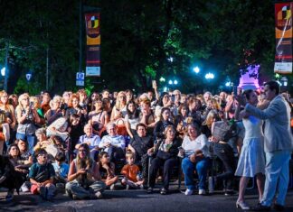 Concepción del Uruguay celebra la máxima cita del teatro entrerriano