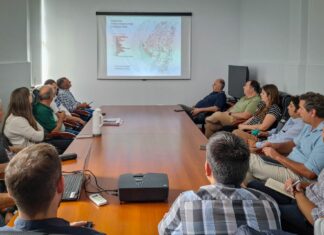 Encuentro de trabajo entre representantes del Gobierno y el sector tambero