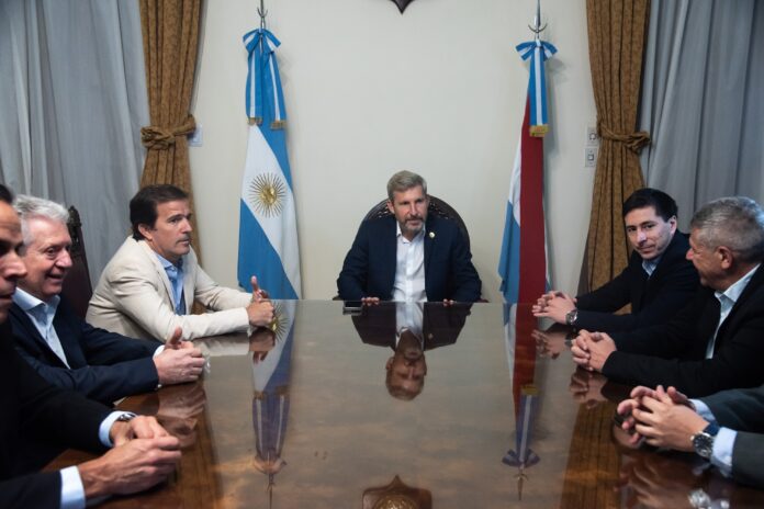 turismo - trabajan para que entre ríos sea sede del 50° congreso de la faevyt1