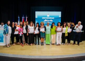 Universidad Abierta para Personas Mayores: Celebraron el logro de quienes concluyeron los talleres
