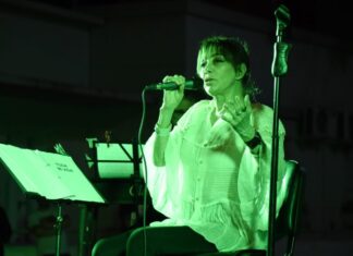 Cientos de uruguayenses disfrutaron de una noche de tango