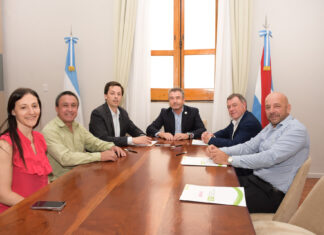 Basavilbaso rubricó convenio con la Provincia para la adquisición de cámaras de vigilancia