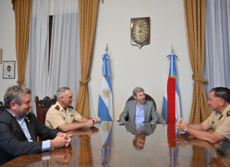 Rogelio Frigerio recibió al nuevo comandante de la Segunda Brigada Blindada