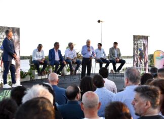 Lauritto, Frigerio y Scioli abrieron la temporada estival en la Isla del Puerto
