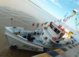 El histórico Guardacostas GC-43 “Mandubí” regresa al Puerto de Concepción del Uruguay.