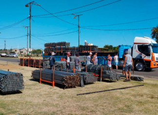 Arman el escenario de la Fiesta Nacional de la Playa de Río