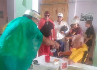 Melchor, Gaspar y Baltasar efectuaron su caravana por distintos barrios