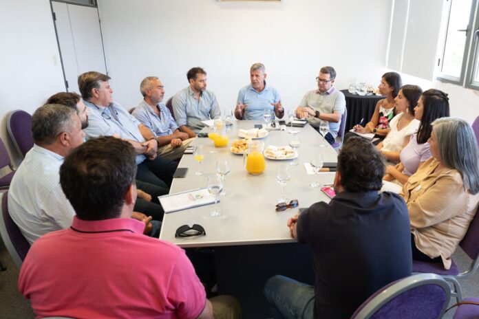 pro - turismo - reunión en concordia1