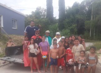 Los Reyes Magos, en caravana, pasaron por Concepción del Uruguay