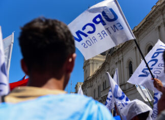 «Sin el acuerdo paritario hoy estarían en duda las fuentes laborales de muchos trabajadores», advirtió UPCN