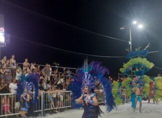 Las comparsas uruguayenses se aprestan para su tercer desfile en el corsódromo