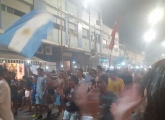 Hubo una multitudinaria manifestación en apoyo a los trabajadores de planta La China
