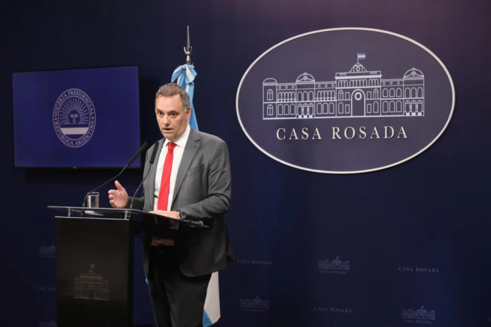 nac - manuel adorni - asesor presidencial1