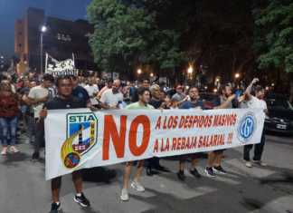 El colectivo de Teatristas Cdelu se solidariza con los trabajadores de Granja Tres Arroyos y sus familias