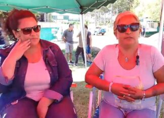 Conflicto en planta avícola: Mujeres acampan en apoyo a los trabajadores
