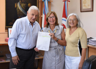 Otorgaron ayuda económica a cinco instituciones de La Histórica