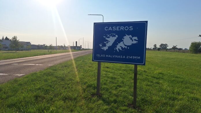 CARTEL MALVINAS