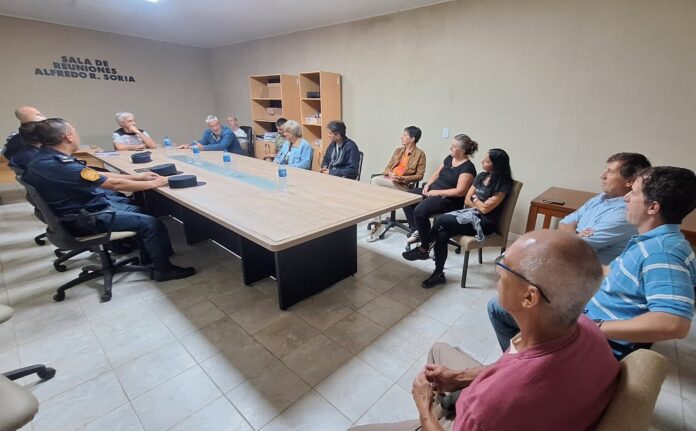 REUNION CON VECINOS POR SEGURIDAD