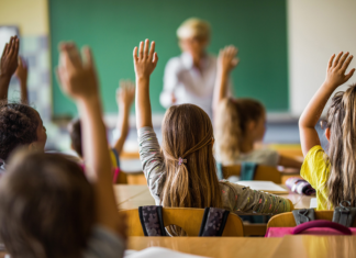Ola de calor: Aclaran que no se autorizó a las escuelas a suspender las clases