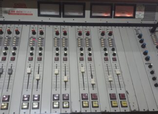 Los Héroes Silenciosos de las Ondas