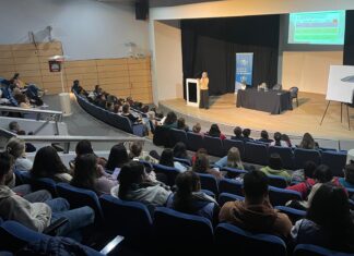 Se realizó el conversatorio “El Autismo y el Aula”