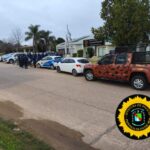 Operativo policial en Las Mandarinas: secuestran un arma de fuego y una moto con pedido de captura
