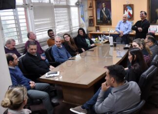 Crisis y política. Analizaron el impacto del ajuste nacional en Concepción del Uruguay