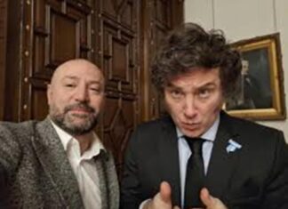 DOBLE MORAL EN EL CORAZÓN DEL PODER