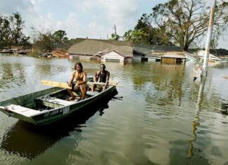 CONTRA VIENTO Y MAREA. La verdadera historia detrás del huracán Katrina