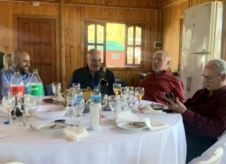 Un almuerzo de alto voltaje sindical y político entre sospechas y vínculos judiciales