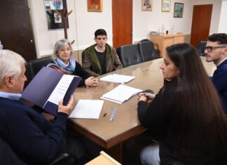 Lauritto recibió a pasantes de Museología en el Museo Panizza