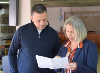 La concejala María Isabel Sola donó medicamentos al Municipio